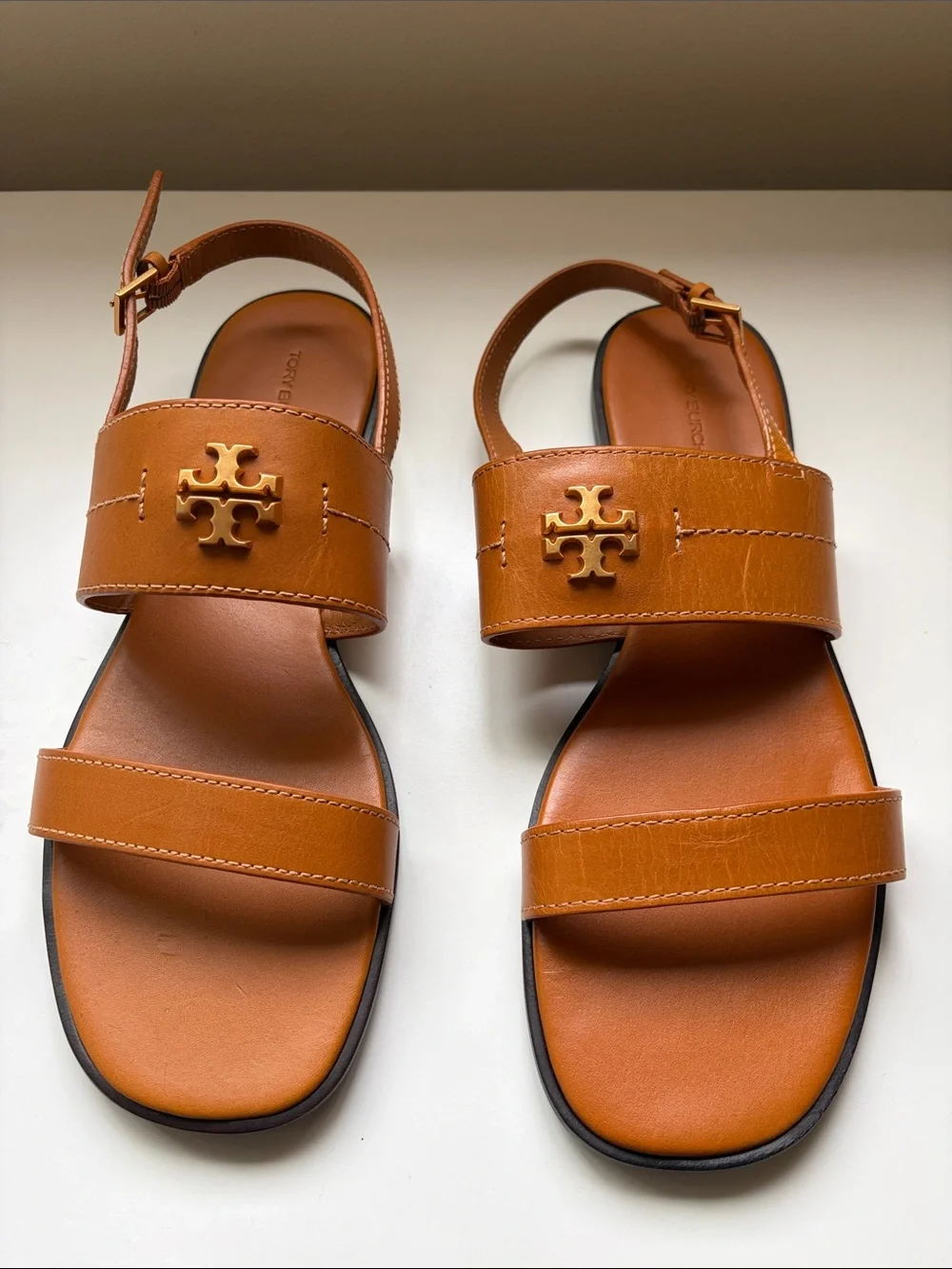 Tory Burch Tan Leather Flat Sandals Size 10.5/11